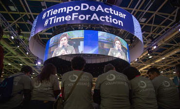 联合国气候变化框架公约执行秘书埃斯皮诺萨会见COP25志愿者
